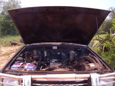 รถกระบะ TOYOTA  ฮีโร่ 4  ประตู  เครื่อง 2L  ตัวถัง LN56  ลดราคาเหลือ  100000