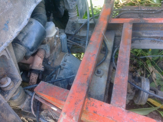 ขายรถบรรทุกอีซูซุ 4 ล้อดั้ม ทะเบียนพร้อม