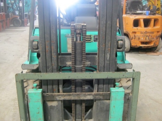 ขายรถฟอร์คลีฟท์ MITSUBISHI FD25T,SN:F18C-55604,Yr.2006,Hr.1306 เสา4M ออโต้ปี2006,สภาพดีสุดๆ รถนอกนำเข้า ติดต่อ มานะ 085-9049669