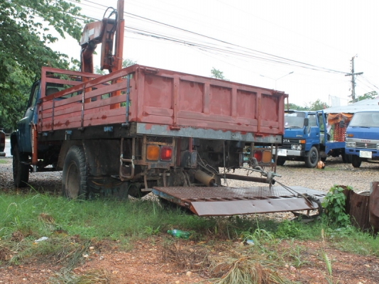 ขายหางพับไฮโดรลิค ติดรถ UD ขนาดใหญ่อุปกรณ์ครบชุด