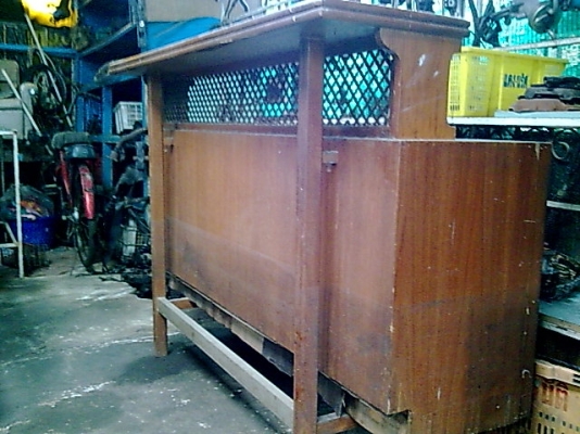 ขายตู้ไม้แบบบาร์