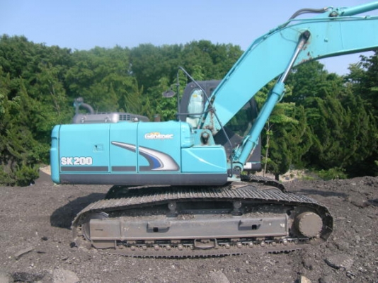 New stock SK200-8 YN12 นำเข้าจากญี่ปุ่น ขายถูกครับ