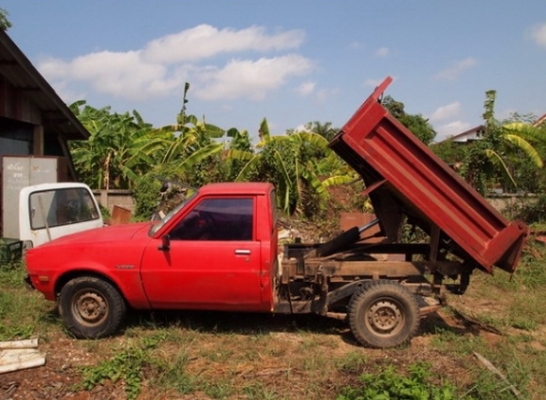 ขายรถดั้ม Mitsubishi เฉินหลง ปี23 เครื่องยนต์เบนซิน พร้อมใช้งาน