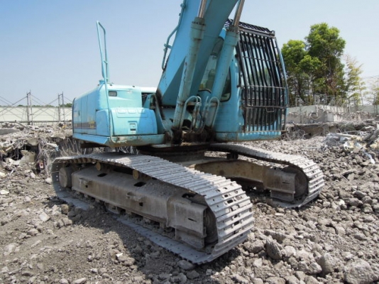 New stock SK200-6E YN09 ปี 2004 นำเข้าจากญี่ปุ่น มีไลน์หัวเจาะ ขายถูกครับ