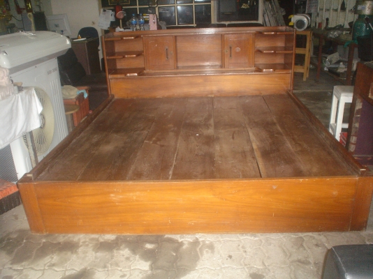 ***ลดอีกให้ถูกใจท่านผู้ชม***ขาย13500บาทครับ240x195ซม ไม้แผ่นเดียว  นานๆๆจะเจอไม้เก่าๆ