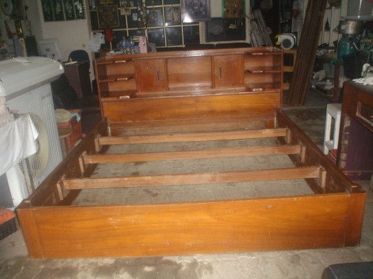 ***ลดอีกให้ถูกใจท่านผู้ชม***ขาย13500บาทครับ240x195ซม ไม้แผ่นเดียว  นานๆๆจะเจอไม้เก่าๆ