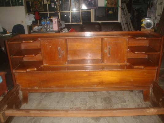 ***ลดอีกให้ถูกใจท่านผู้ชม***ขาย13500บาทครับ240x195ซม ไม้แผ่นเดียว  นานๆๆจะเจอไม้เก่าๆ