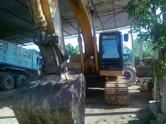 ขายรถขุดแบคโฮ โคมัสสุ pc 120-3 รอลเลอร์ 7 ลูก ซีเรียลสูง เครื่องปั๊มเดิม บอดี้ครบ โซ่ 60\% เฟลมอ่อน สัญญาซื้อขาย