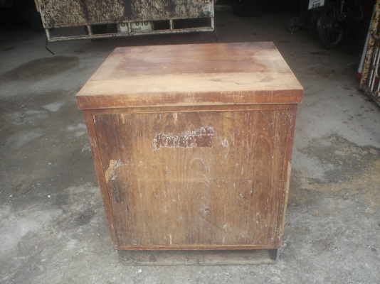 โต๊ะ--ตู้--อยู่ในร่างเดียวกัน  ไม้สักแท้ทุกตารางนิ้ว  ราคาชาวบ้าน