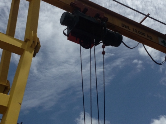 ขายเครนสนามขนาด 10ตัน 2 ตัว, 5 ตัน 2 ตัว ยี่ห้อ BlackBear พร้อมใช้ราคาไม่แพง