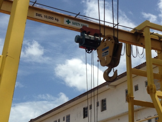 ขายเครนสนามขนาด 10ตัน 2 ตัว, 5 ตัน 2 ตัว ยี่ห้อ BlackBear พร้อมใช้ราคาไม่แพง