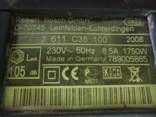 ขายเครื่องสกัดคอนกรีต Bosch gsh 16-30 professional ของแท้ 100 \%       ข้อมูลทางเทคนิคเครื่องสกัดคอนกรีต Bosch GSH 16-30 (1750w.)   	   - กำลังไฟเข้าพิกัด 	 1750 W  - แรงกระแทก 	 45 J  - อัตรากระแทกที่ความเร็วพิกัด 	 1300 ครั้ง/นาที  - น้ำหนักไม่รวมสายไฟ