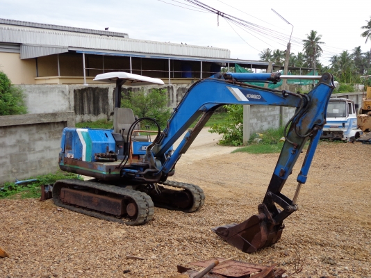 ขายรถแมคโคร KOBELCO SK 032 ติดต่อคุณยุทธิ์ โทร. 081-9870866 คุณจิ๊ด โทร. 089-7949488