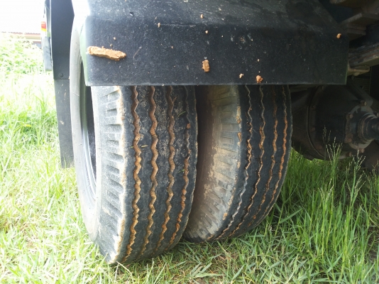 ขายรถ 6 ล้อ FC4J ปี 45 สมอทอง ขายรถ 6 ล้อ FC4J ปี 45 สมอทอง