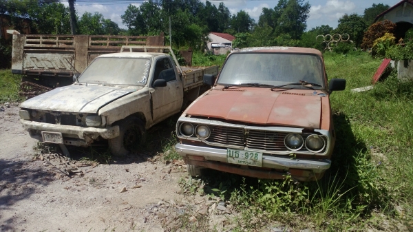 กะบะ2คัน TOYOTA ขาย65000บ. รถร้านวัสดุฯ ขับได้ปรกติ