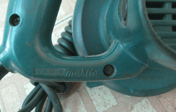 ขายด่วนตัวเป่าลม Makita UB1100 600W