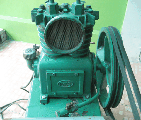 ขายด่วนปั้มลมญี่ปุ่นแท้ 1HP ยี่ห้อ K.K.KAWANISHI KIKAI