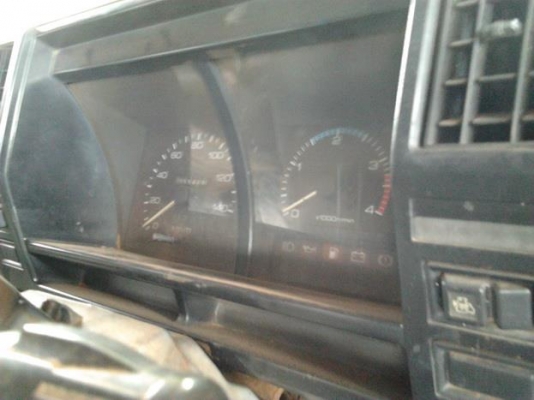 ***ขายแล้วครับขอบคุณ Truck2hand ขาย 6ล้อ สวยๆเครื่องใหญ่ๆ ISUZU 115 "แก้มเหลือง"ห้างแท้ ปี36 NPR59LU5M  วางเครื่อง4HF1  120HPฝาขาว(ลงเล่ม) แห้งจริง แรงดีไม่มีเยิ้ม(มีคลิป) ช่วงล่างใหญ่ แน่น คัสซีสวยเดิม แหนบเสริมแล้ว ซับไม่มีบวม เสริมเหล็กบนหนาแ