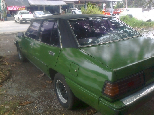 ขายเก๋งติดแก๊สแล้ว แอร์เย็น ทะเบียนไม่ขาด