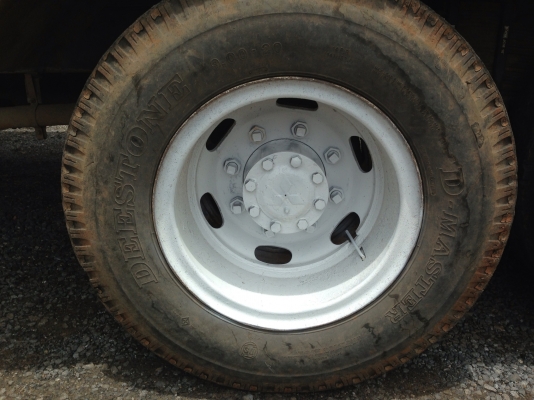 ขาย10ล้อRocky168ทิฟฟี่เพลาเดียวกระบะเหล็ก ขาย10ล้อRocky168ทิฟฟี่เพลาเดียวกระบะเหล็ก