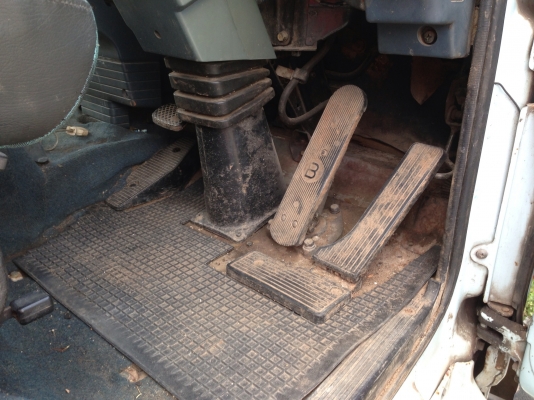 ขาย10ล้อRocky168ทิฟฟี่เพลาเดียวกระบะเหล็ก ขาย10ล้อRocky168ทิฟฟี่เพลาเดียวกระบะเหล็ก