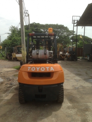 ขาย ฟอล์คลิฟท์ 3.5 ตัน TOYOTA 7FG35  รถเก่าญี่ปุ่น