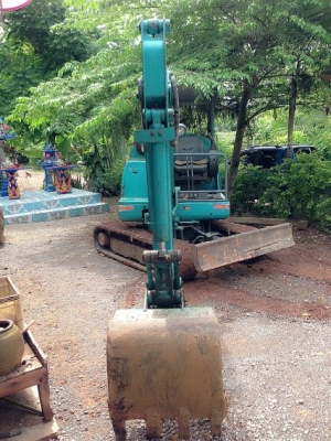 เครื่องจักรกลหนัก