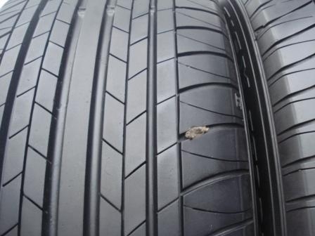 ขายยาง 215-60-16 ปี12  1 คู่