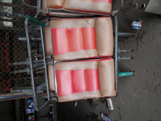 ขายเบาะรถบัสสภาพ80\% ขายเบาะรถบัสสภาพ80\%