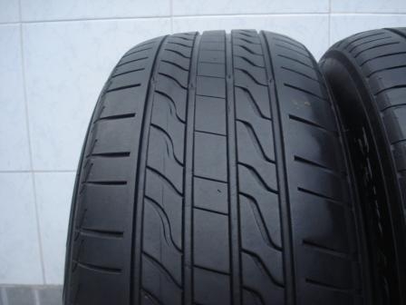 ขายยาง michalin 215-60-16 ปี 12   1 คู่ดอกหนาๆ