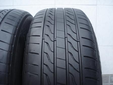 ขายยาง michalin 215-60-16 ปี 12   1 คู่ดอกหนาๆ