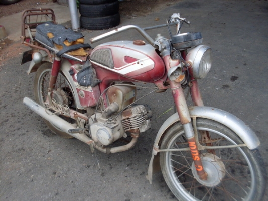 ขาย yamaha yl2  เดิมๆจริงๆ  จดทะเบียนใหม่แล้ว ภาษี 57