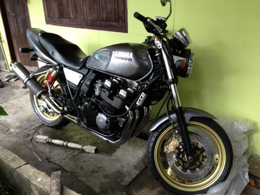 ขายXJR400 อินวอยซ์+สรรพสามิตร ฉบับแท้ ๆ ของแต่งเต็มลำ