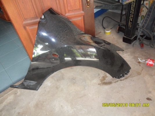 ถูกๆ ขายแก้มข้าง ขาว มาสด้า บีที50 โปร 2013 ขอแท้