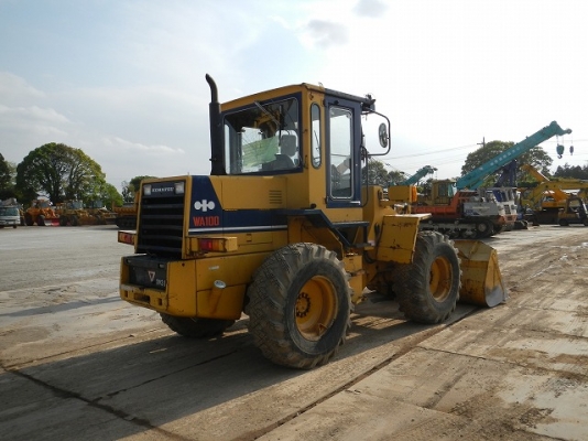 WA100-1-31123( รถจอดที่CSนวนครแล้วครับ)