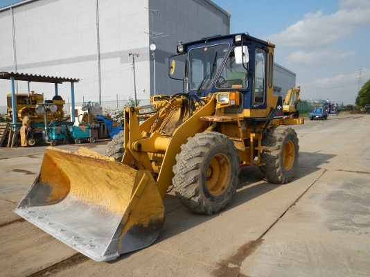 WA100-1-31123( รถจอดที่CSนวนครแล้วครับ)