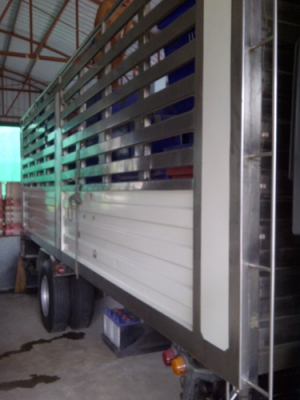 ขายหกล้อ HINO MEGA150แรง