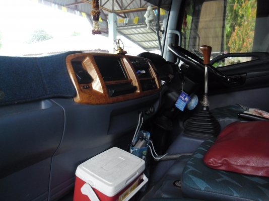 ขายหกล้อ HINO MEGA150แรง