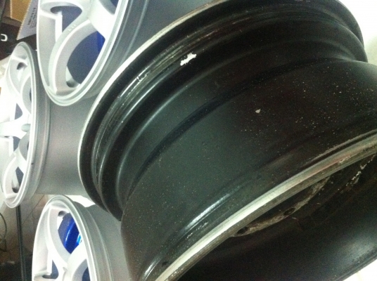 ขายแม็ก6รู. ลายตัน ขอบ15สวยๆ  4500