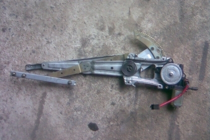 ตัวขับเคลื่อนกระจกไฟฟ้ารถยนต์ ตัวขับเคลื่อนกระจกไฟฟ้ารถยนต์