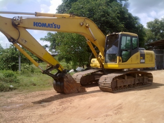 ขายรถแบ็คโฮ KOMAYSU PC 200-7 เอกสารเล่มทะเบียน ชั่วโมงทำงาน 57xx