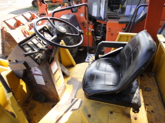 รถตักล้อยาง  WA100-1-32673  แขนยาว สภาพสวย รถนอกจากญี่ปุ่น  กำลังเดินทางเข้าไทย  จะถึง C.S. Motor ประมาณสิ้นเดือน มิ.ย. นี้  โทร.081-373-0559