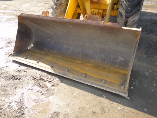 รถตักล้อยาง  WA100-1-32673  แขนยาว สภาพสวย รถนอกจากญี่ปุ่น  กำลังเดินทางเข้าไทย  จะถึง C.S. Motor ประมาณสิ้นเดือน มิ.ย. นี้  โทร.081-373-0559