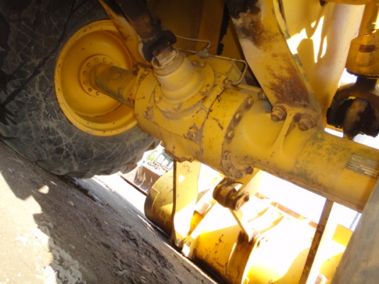 รถตักล้อยาง  WA100-1-32673  แขนยาว สภาพสวย รถนอกจากญี่ปุ่น  กำลังเดินทางเข้าไทย  จะถึง C.S. Motor ประมาณสิ้นเดือน มิ.ย. นี้  โทร.081-373-0559