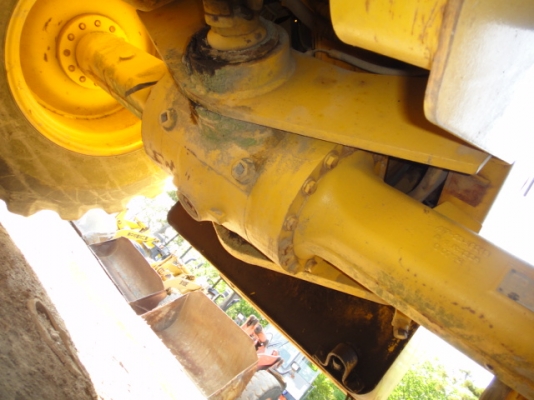 รถตักล้อยาง  WA100-1-32673  แขนยาว สภาพสวย รถนอกจากญี่ปุ่น  กำลังเดินทางเข้าไทย  จะถึง C.S. Motor ประมาณสิ้นเดือน มิ.ย. นี้  โทร.081-373-0559