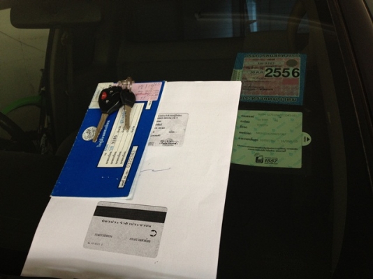 TOYOTA 4x4 3.0G ตัวท๊อป เดิมๆ พร้อมใช้งาน 0823816797