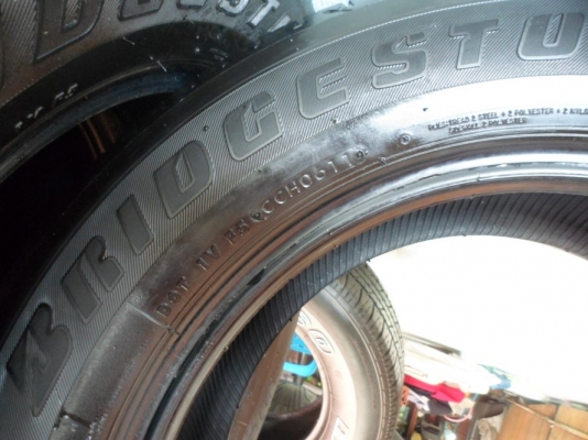 225/65/17"(4เส้น =4,500บ.)ยางปี11ดอกเยอะBRIDGSTONE.DUELER H/T(0611)