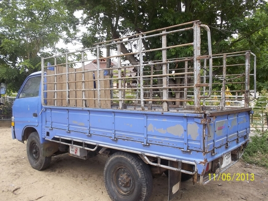 ขาย4ล้อกลาง  อิซูสุ  TL  เปลี่ยนเครื่อง88แรง เกียร์สายสั้น