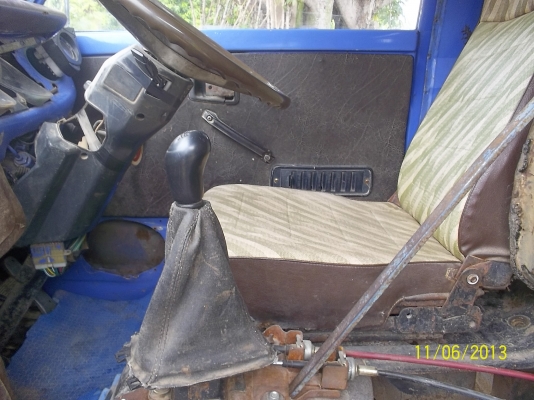 ขาย4ล้อกลาง  อิซูสุ  TL  เปลี่ยนเครื่อง88แรง เกียร์สายสั้น