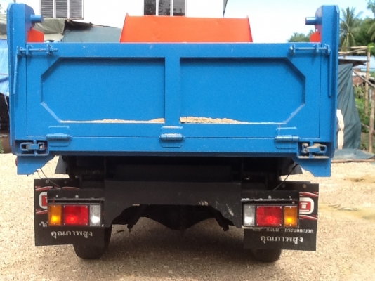 สี่ล้อเล็ก ดั้ม  NKR วิ่งงานทุกวันราคาคุยได้